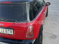 Usado Mini ONE 90 CV (66 kW) 2002 Rojo Utilitario