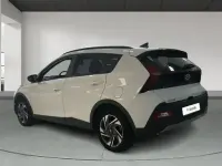 Usado Hyundai Bayon 100 CV (73 kW) 2023 Blanco SUV