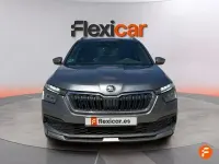 Usado Skoda Kamiq Sport 150 CV (110 kW) 2022 Gris SUV