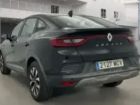 Usado Renault Arkana Equilibre 145 CV (106 kW) 2022 Negro SUV
