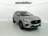 Usado MG ZS Luxury 111 CV (81 kW) 2024 Gris / plata SUV