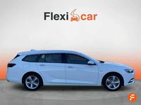 Usado Opel Insignia Business 136 CV (100 kW) 2018 Blanco Familiar
