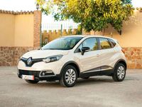 Usado Renault Captur Intens 90 CV (66 kW) 2016 Beige SUV