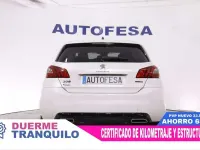 Usado Peugeot 308 GT-line 131 CV (96 kW) 2019 Blanco Berlina