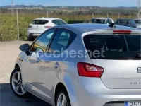 Usado Seat Ibiza SC FR 110 CV (80 kW) 2017 Gris / plata Utilitario