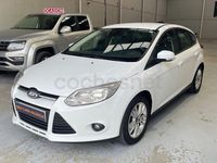 Usado Ford Focus Trend 105 CV (77 kW) 2011 Blanco Berlina