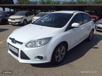 Usado Ford Focus 115 CV (84 kW) 2014 Blanco Berlina