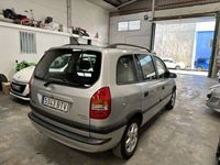 usado Opel Zafira 2.0Dti 16v Elegance