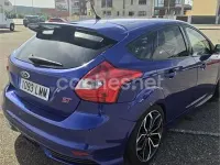 Usado Ford Focus ST 250 CV (183 kW) 2014 Azul Berlina