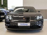 Usado Porsche Taycan Sport Turismo 300 kW (408 CV) 2023 Negro Berlina