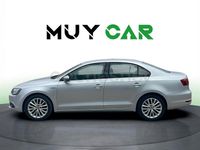 Usado VW Jetta Sport 170 CV (125 kW) 2013 Gris / plata Berlina
