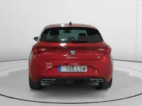 Usado Seat Leon FR 151 CV (111 kW) 2020 Negro Utilitario