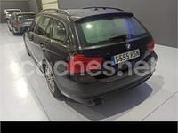 Usado BMW 318 143 CV (105 kW) 2009 Negro Familiar
