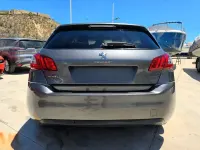 Usado Peugeot 308 Allure 120 CV (88 kW) 2016 Gris Utilitario