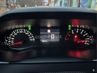 Usado Peugeot 208 Active 100 CV (73 kW) 2023 Blanco Utilitario