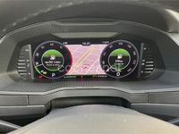 Usado Skoda Superb Ambition 150 CV (110 kW) 2019 Gris / plata Familiar