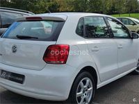 Usado VW Polo Advance 70 CV (51 kW) 2012 Blanco Utilitario