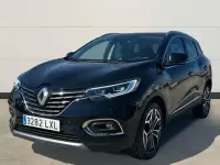 Usado Renault Kadjar Zen 140 CV (102 kW) 2022 Negro SUV