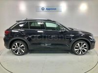 Usado VW T-Roc R-line 150 CV (110 kW) 2025 Negro SUV
