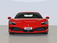 Usado Ferrari 296 831 CV (611 kW) 2025 Rojo Coupe