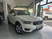 Usado Volvo XC40 Momentum 163 CV (119 kW) 2021 Blanco SUV