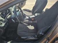 Usado Volvo V40 Kinetic 115 HP (84 kW) 2014 Bege Sedan