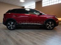 Usado Peugeot 3008 Allure 130 CV (95 kW) 2020 Granate SUV