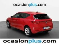 Usado Seat Leon Style 131 CV (96 kW) 2022 Rojo Utilitario