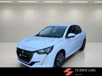 Usado Peugeot 208 Allure 100 CV (73 kW) 2021 Blanco Utilitario