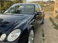 Usado Mercedes E220 170 CV (125 kW) 2008 Azul Berlina