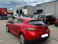 Usado Renault Mégane IV LIMITED 115 CV (84 kW) 2016 Rojo Coupe