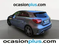Usado Mercedes A180 122 CV (89 kW) 2018 Gris Berlina