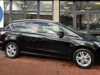 Usado Ford S-MAX Titanium 190 CV (139 kW) 2021 Negro Monovolumen