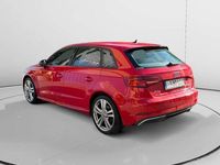 Usado Audi A3 e-tron Sport 204 CV (150 kW) 2020 Rojo Utilitario