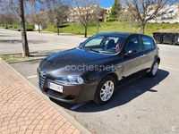 Usado Alfa Romeo 147 Impression 115 CV (84 kW) 2005 Negro Utilitario