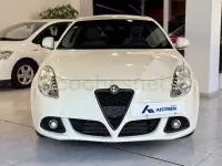 Usado Alfa Romeo Giulietta 170 CV (125 kW) 2016 Blanco Utilitario