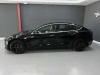 Usado Tesla Model 3 Standard Range Plus 208 kW (283 CV) 2021 Negro Berlina