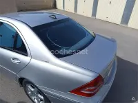 Usado Mercedes C180 143 CV (105 kW) 2002 Gris / plata Berlina