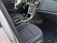 Usado Opel Astra Elegance 136 CV (100 kW) 2017 Gris / plata Berlina
