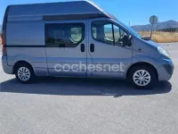 Usado Opel Vivaro 125 CV (91 kW) 2018 Gris / plata Monovolumen