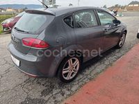Usado Seat Leon Style 140 CV (102 kW) 2009 Gris / plata Berlina