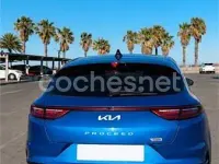 Usado Kia ProCeed GT-Line 160 CV (117 kW) 2023 Azul Familiar