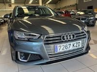 Usado Audi A4 S-Line 150 CV (110 kW) 2019 Gris / plata Berlina