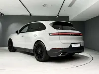 Brugt Porsche Cayenne 470 HK (345 kW) 2024 Grå SUV