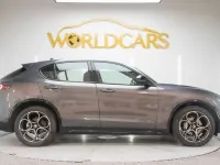 Usado Alfa Romeo Stelvio Veloce 209 CV (153 kW) 2023 Gris SUV