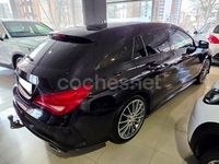 Usado Mercedes CLA200 Shooting Brake AMG line 156 CV (114 kW) 2016 Violeta / lila Familiar