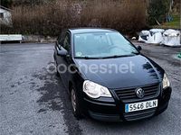 Usado VW Polo Advance 75 CV (55 kW) 2007 Negro Berlina