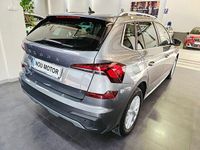 Usado Skoda Kamiq Selection 115 CV (84 kW) 2024 Gris / plata SUV