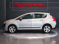 Usado Peugeot 3008 Active 112 CV (82 kW) 2011 Gris / plata Familiar