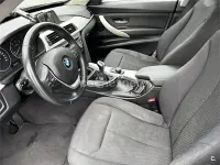 Usado BMW 318 Comfort Edition 143 CV (105 kW) 2013 Gris / plata Berlina